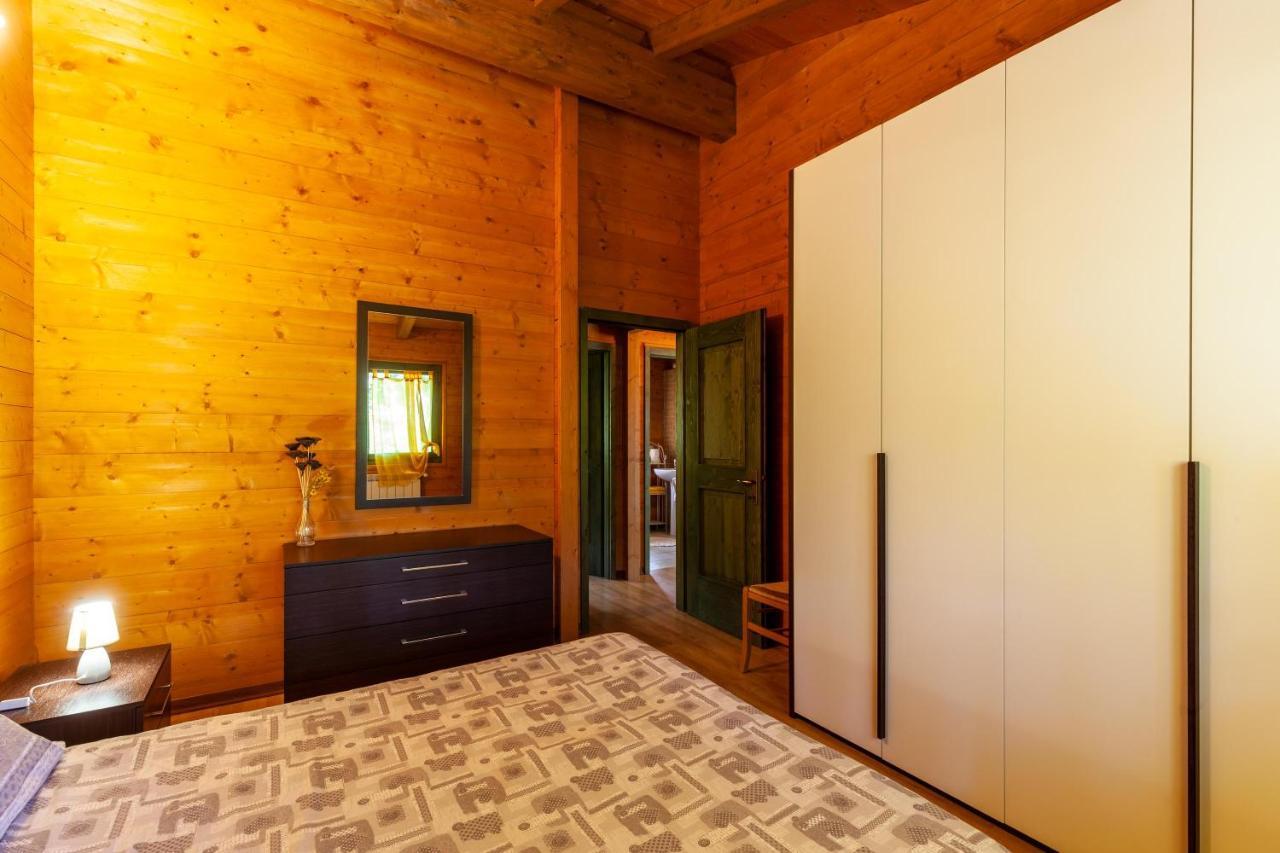 Villaggio Anemone - Chalet Anemone Capanne di Sillano Ngoại thất bức ảnh